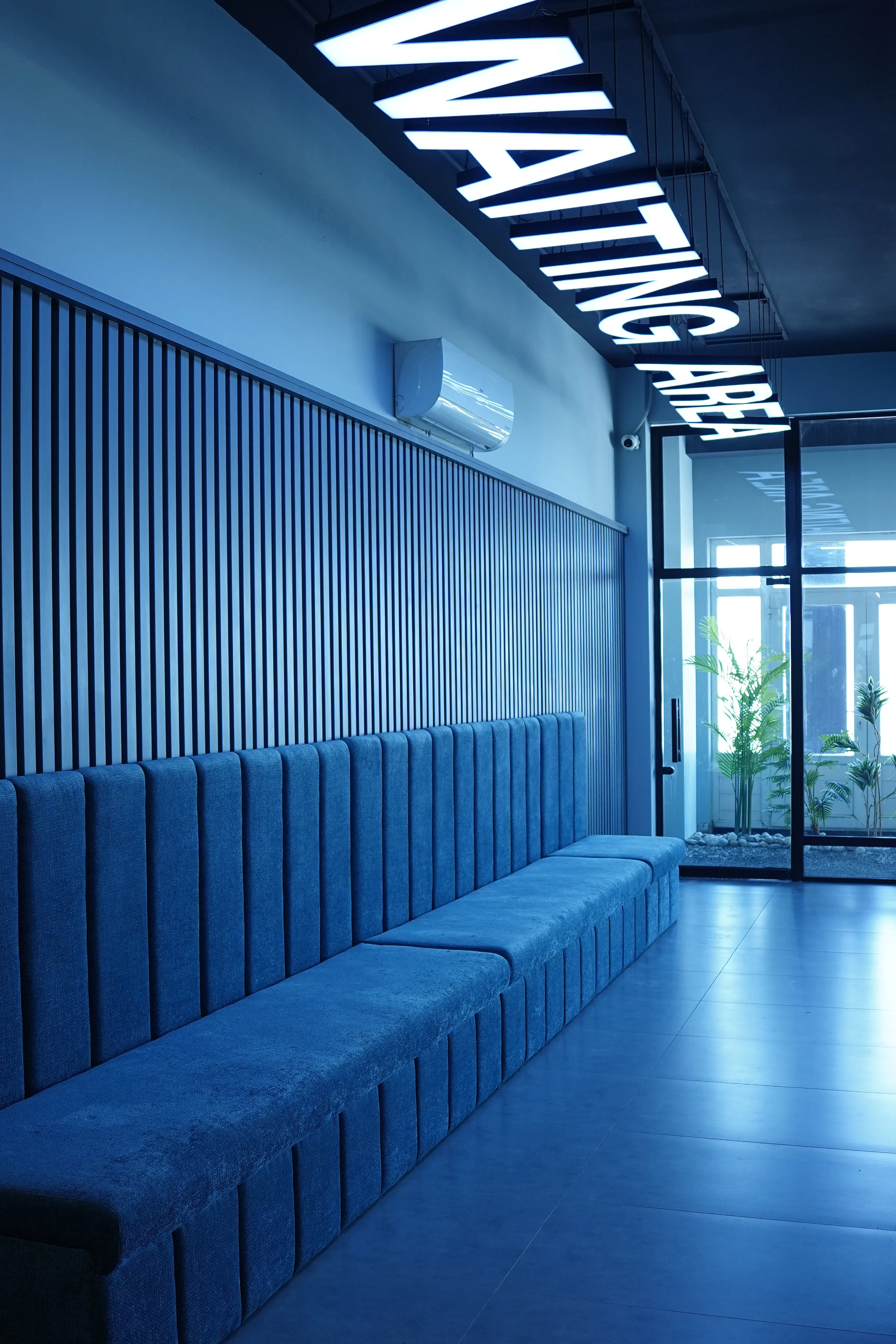 Guest welcome lounge